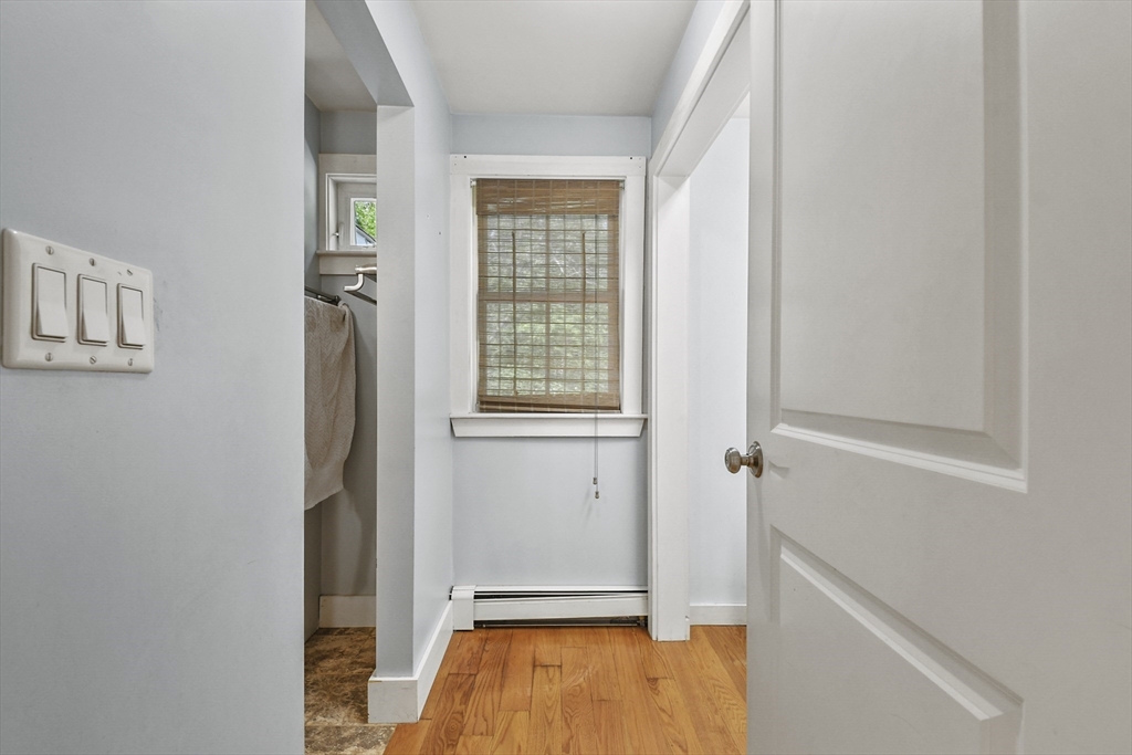 114 Old Oaken Bucket Rd, Norwell