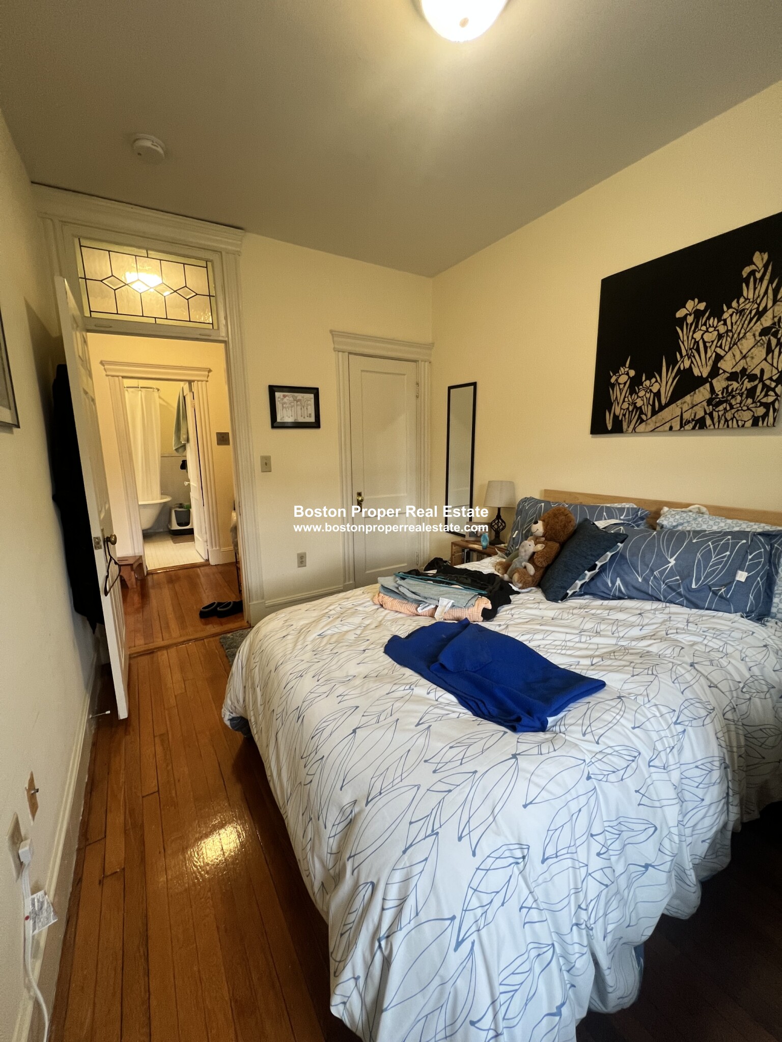 124 Peterborough St, Fenway