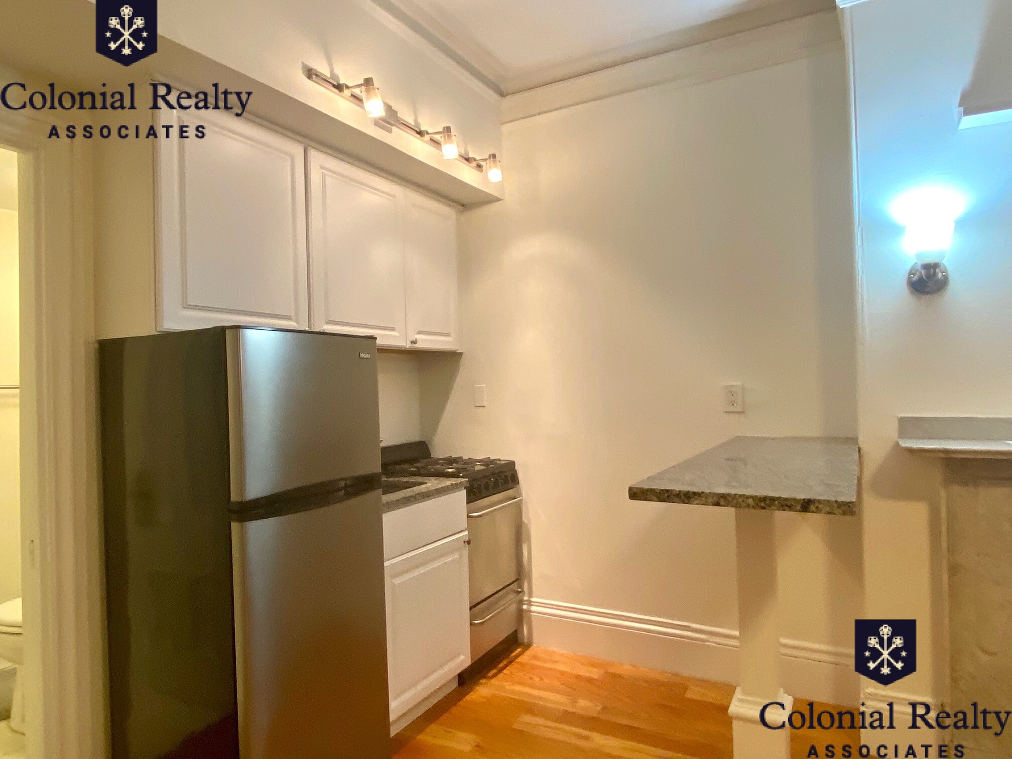 86 Charles St, Beacon Hill