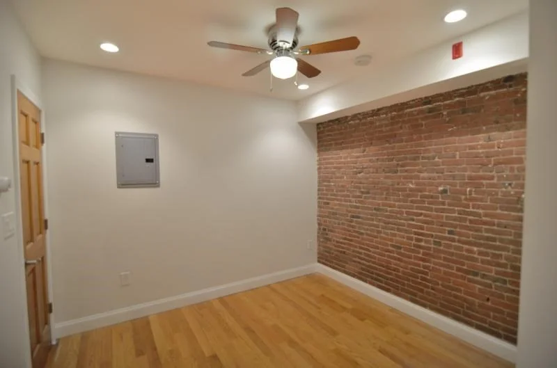 676 Massachusetts Ave, South End