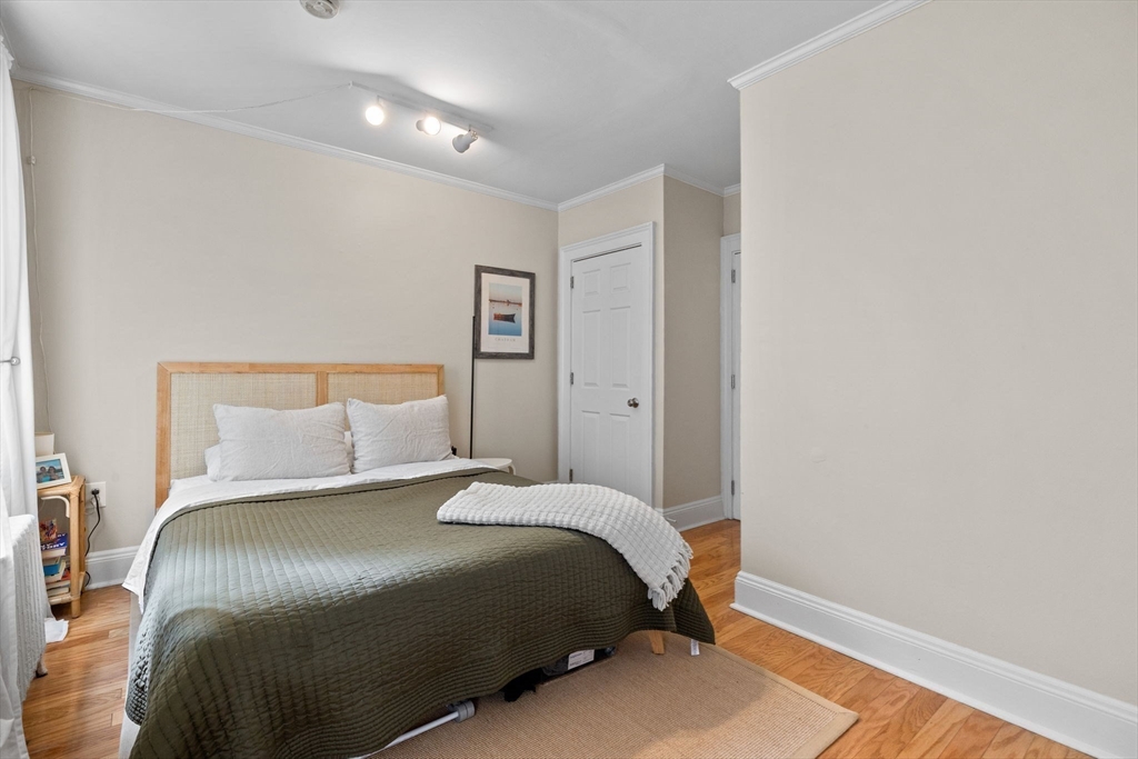 15 Dartmouth St, South End