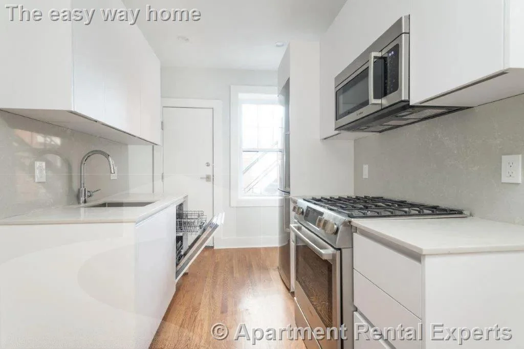 17A Forest St, Porter Square