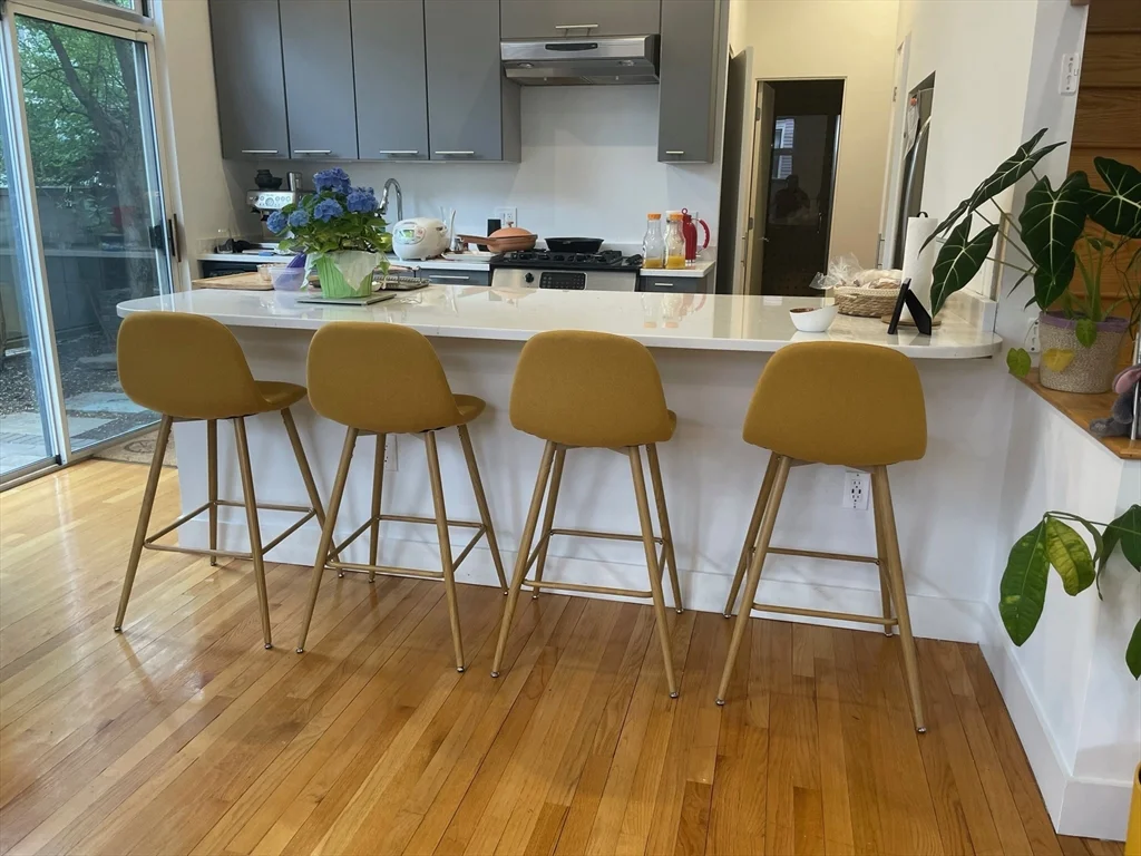 39-41 Dana St, Mid-Cambridge