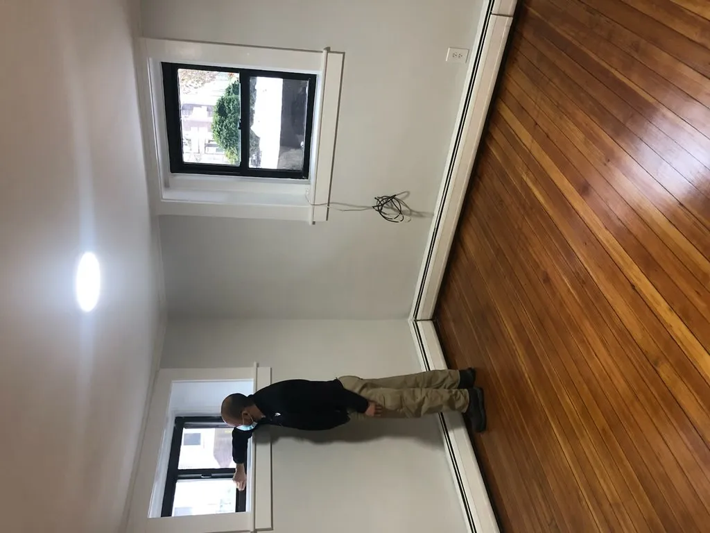 9 Upland Rd, Neighborhood Nine