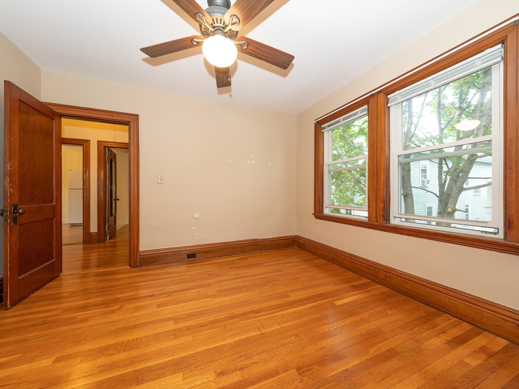 32 Rangeley Rd, Arlington