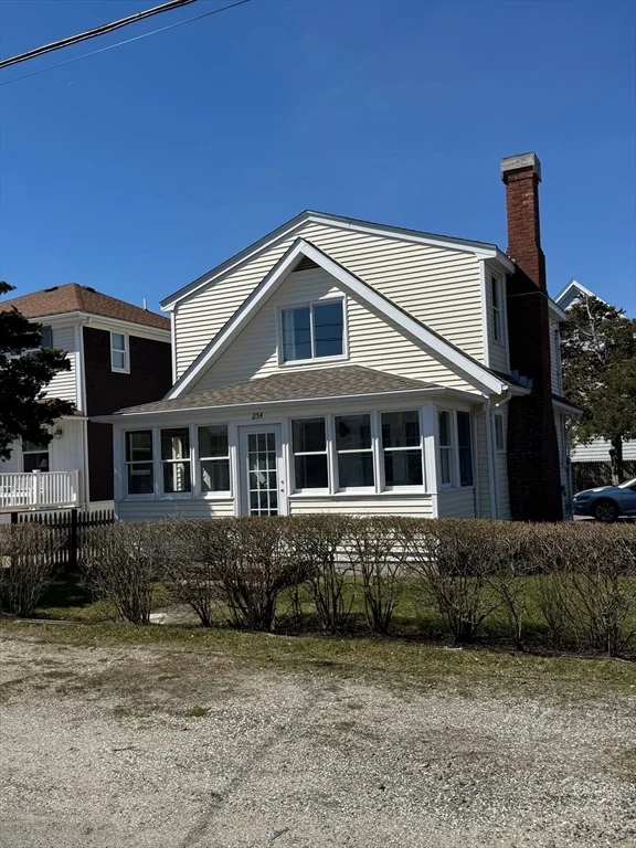 254 Gurnet Rd, Duxbury