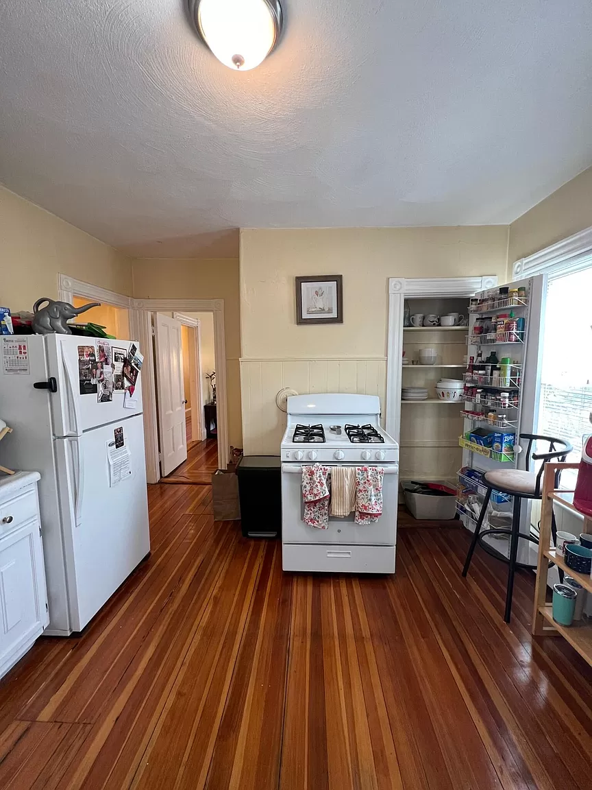 2 Gilson Ter, Spring Hill