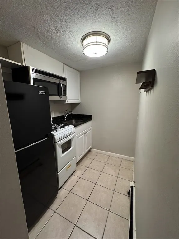 120 Charles, Beacon Hill