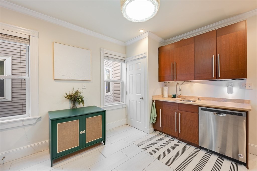 12 Taft St, Dorchester