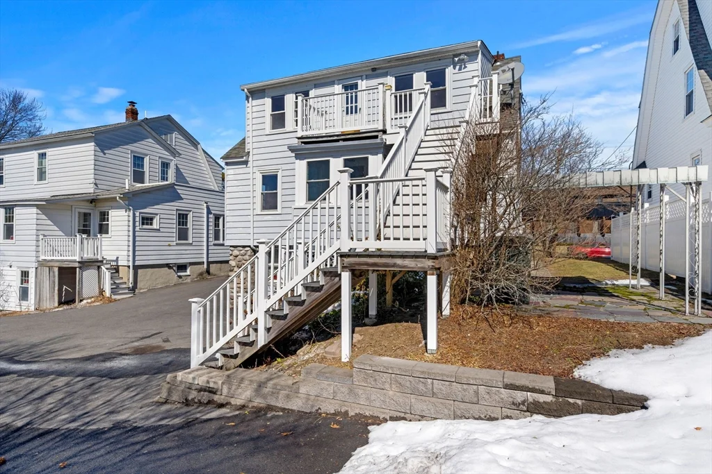 183 Massachusetts Ave, North Andover