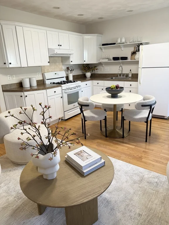 97 Winthrop Shore Dr, Winthrop Beach