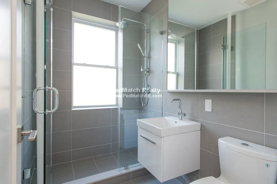 123 Highland Ave, Winter Hill