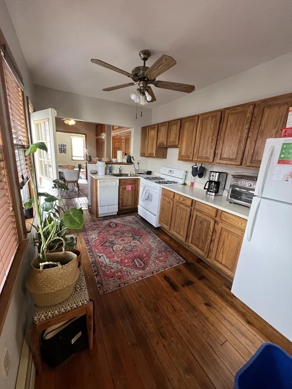 109 Bartlett St, Charlestown