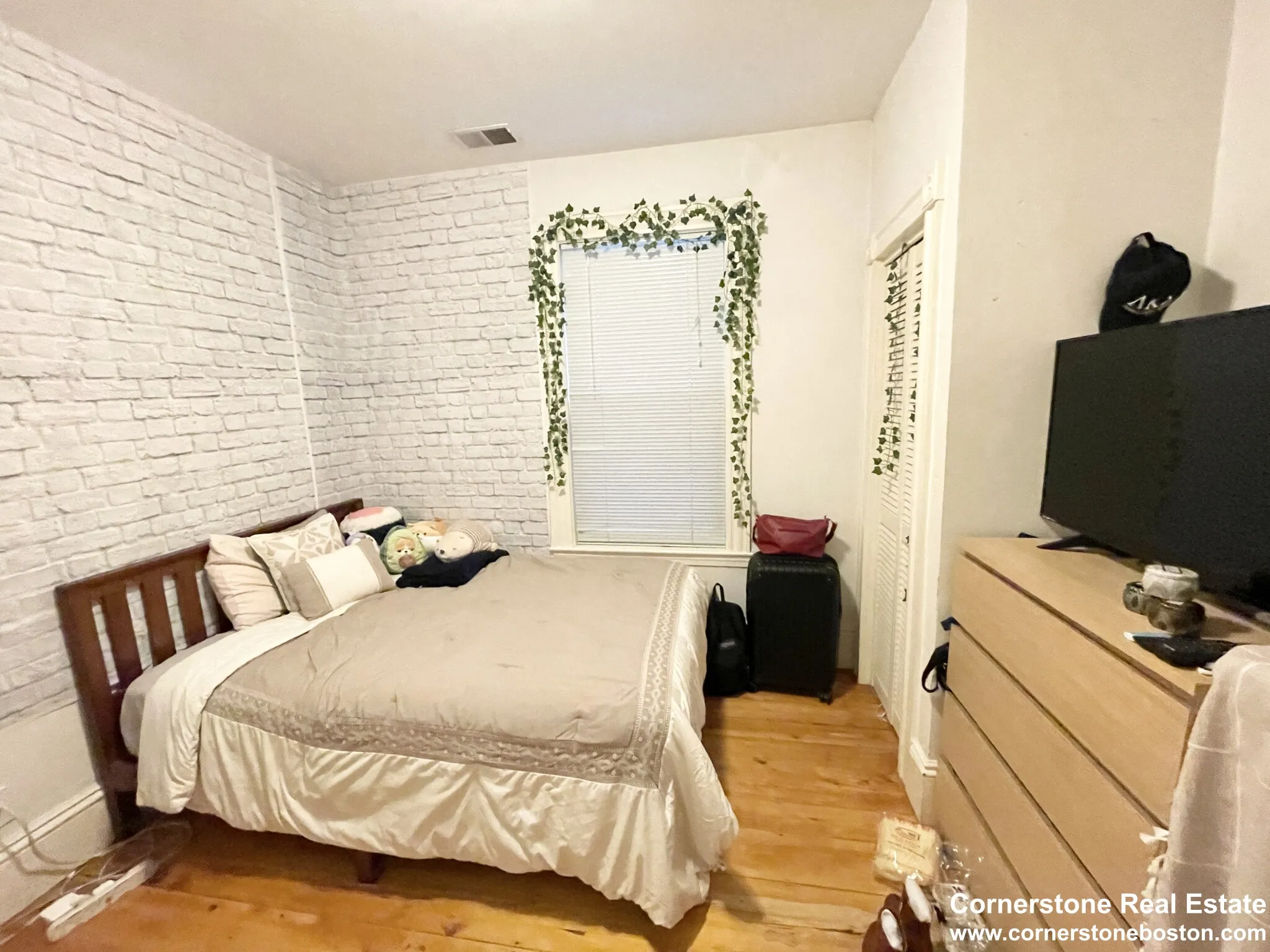 11 Sachem St, Mission Hill