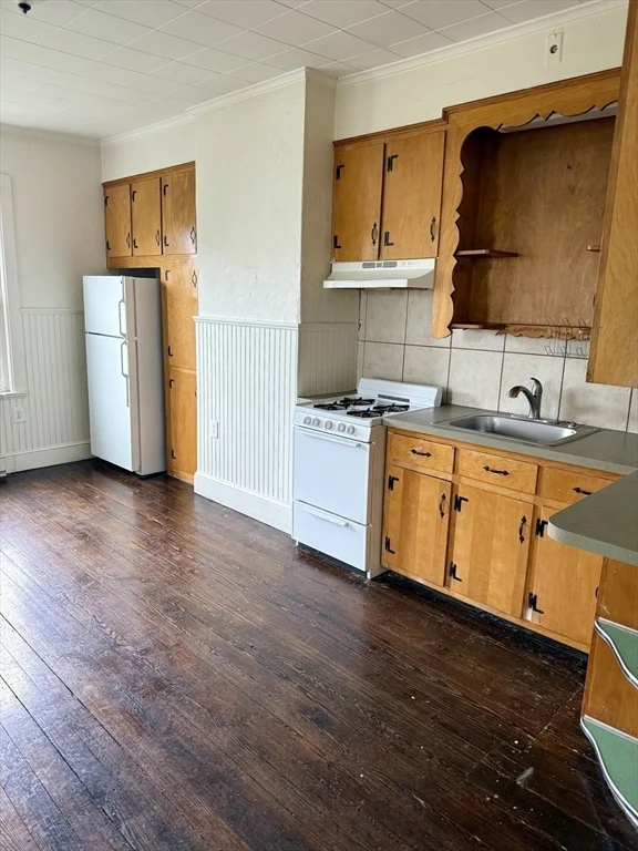 191 London, East Boston