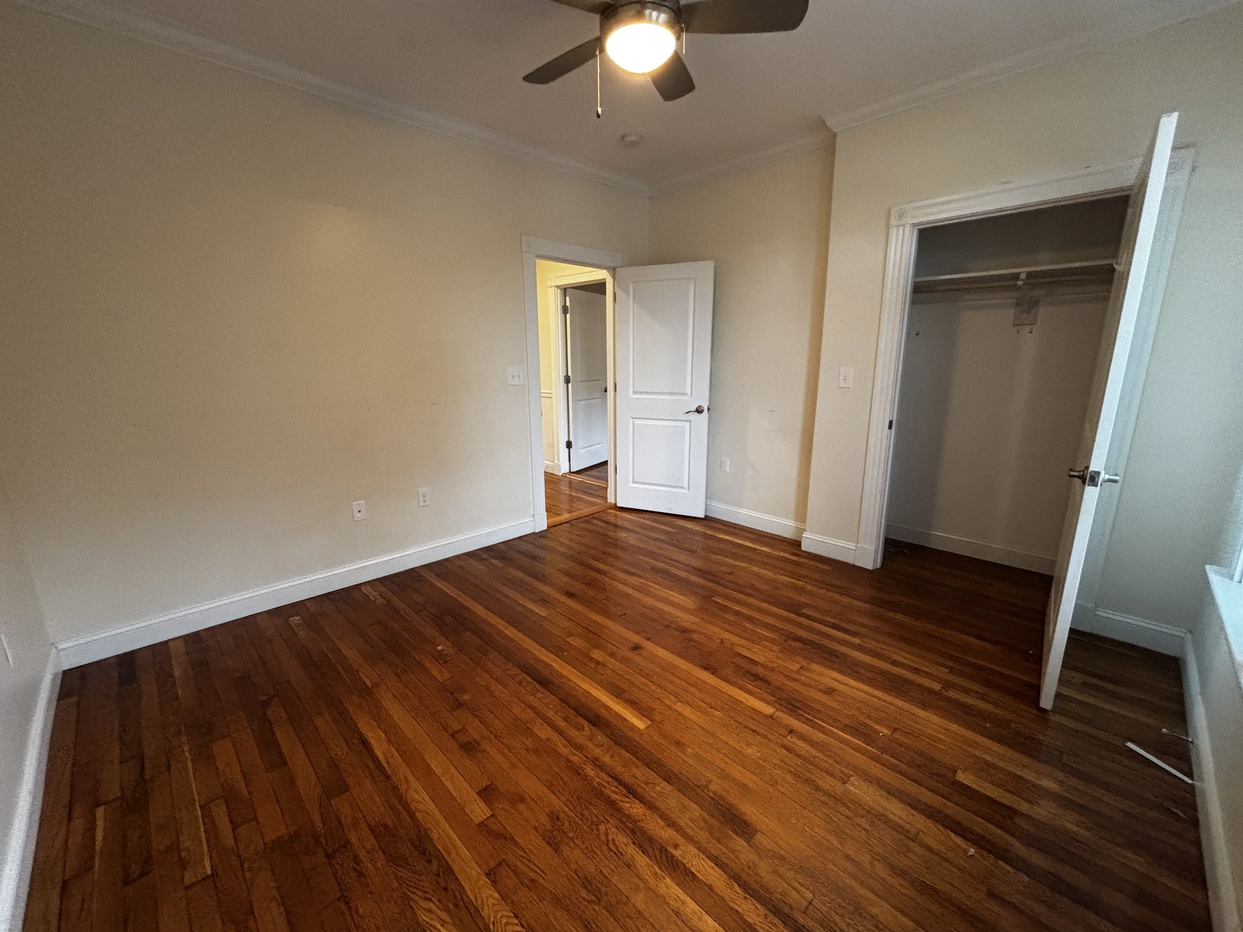 15 Glenville Ave, Allston