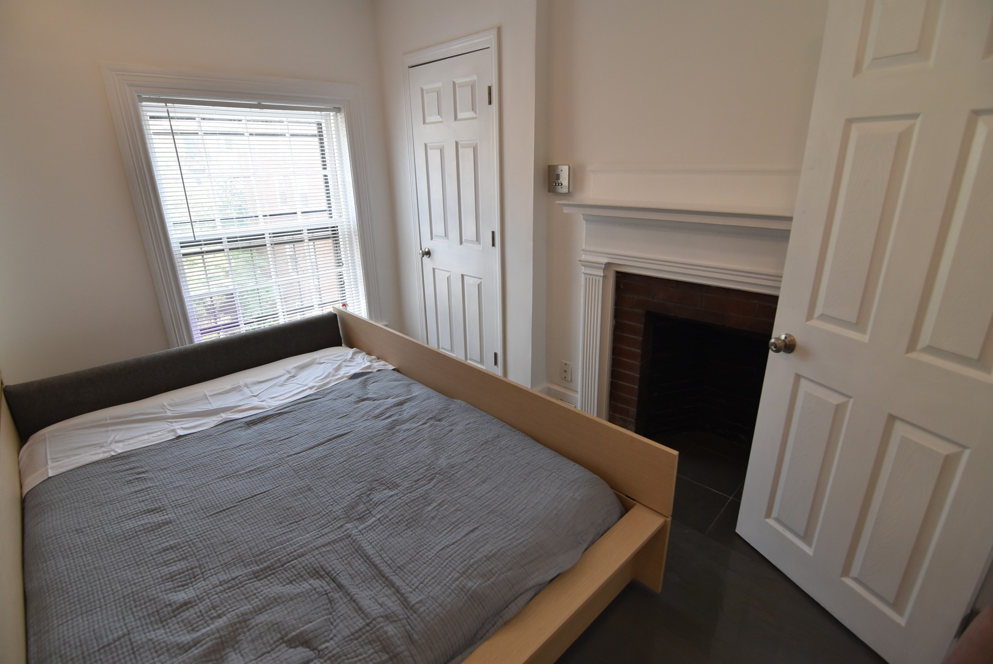 24 Joy St, Beacon Hill