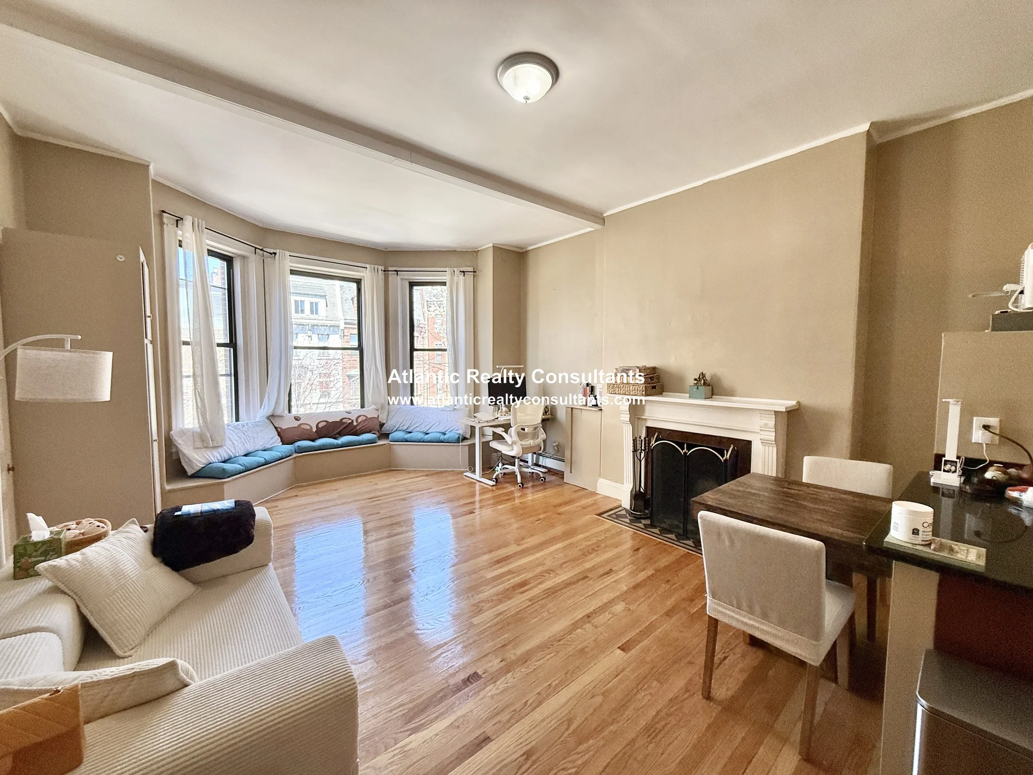 337 Beacon St, Back Bay