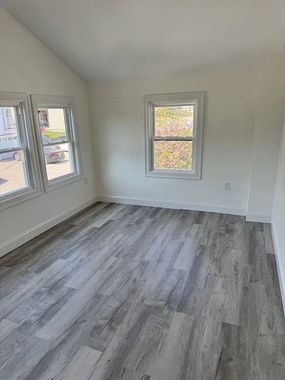 16 Adams St, Hyde Park