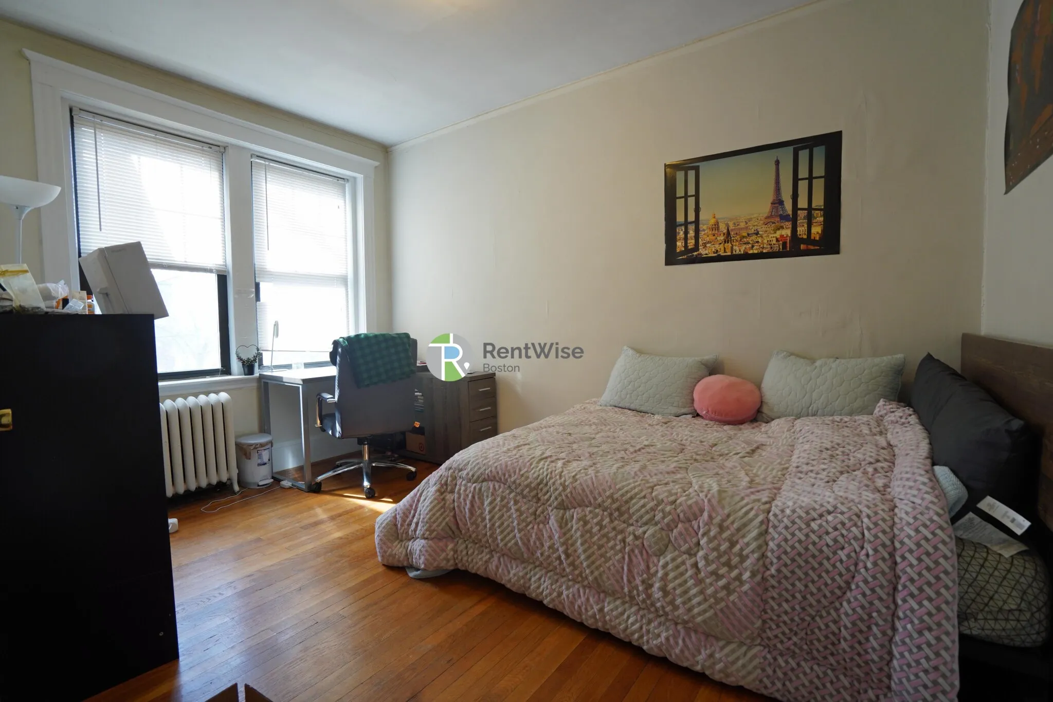 294 Harvard St, Mid-Cambridge