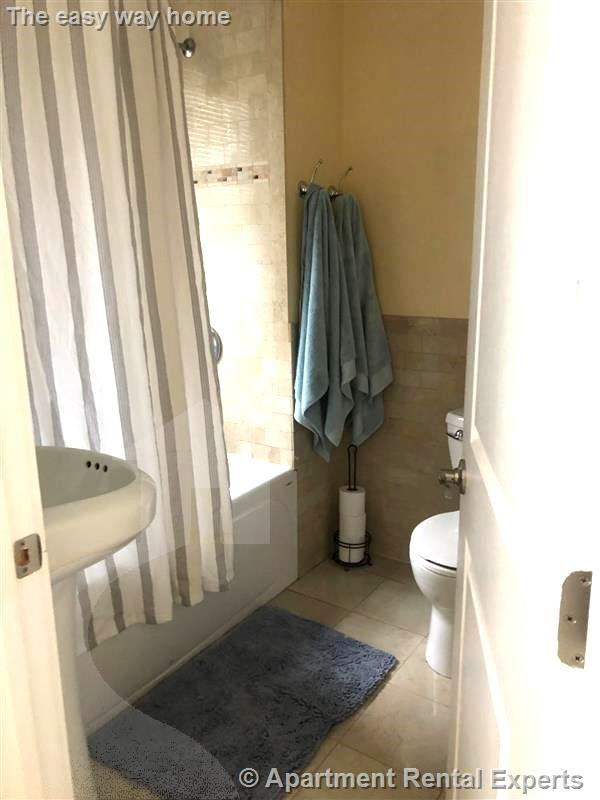 156 Magazine St, Cambridgeport