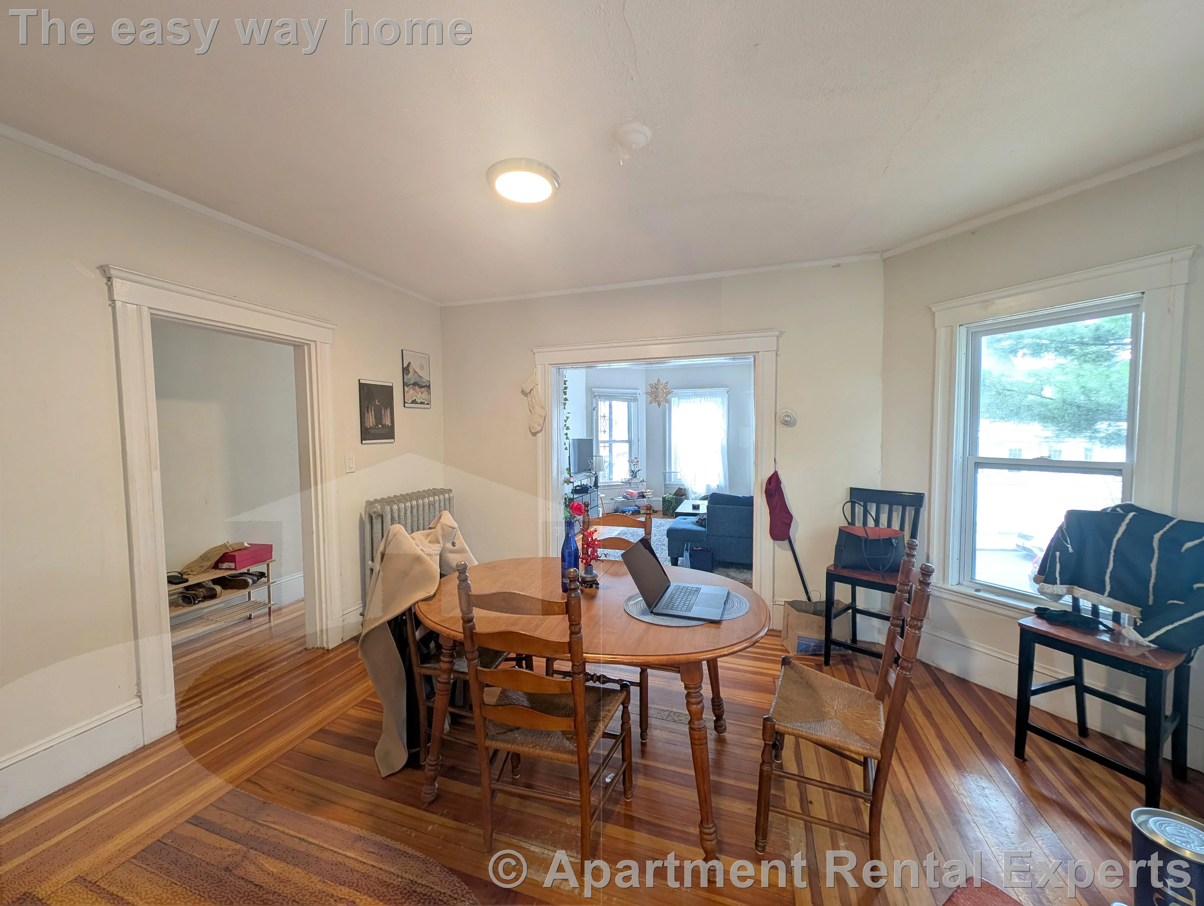16 Curtis Ave, Tufts