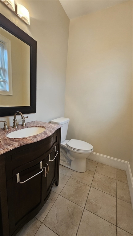 43 Hammond St, Waltham