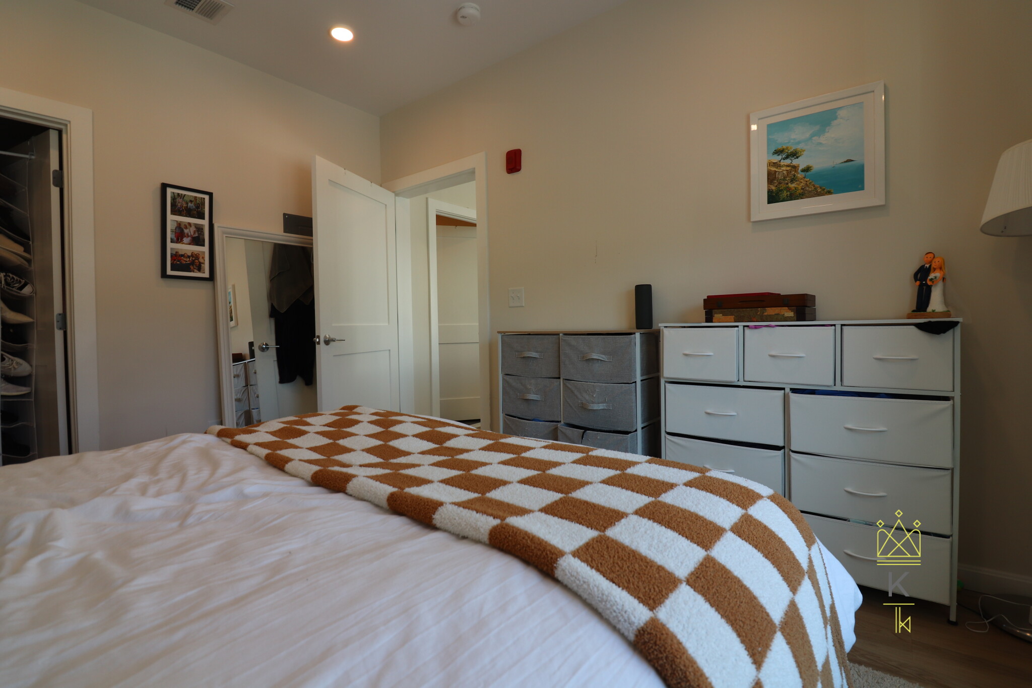 458 Washington St, Brighton