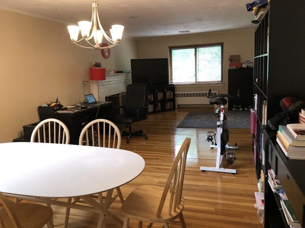 9 Reservoir Rd, Chestnut Hill