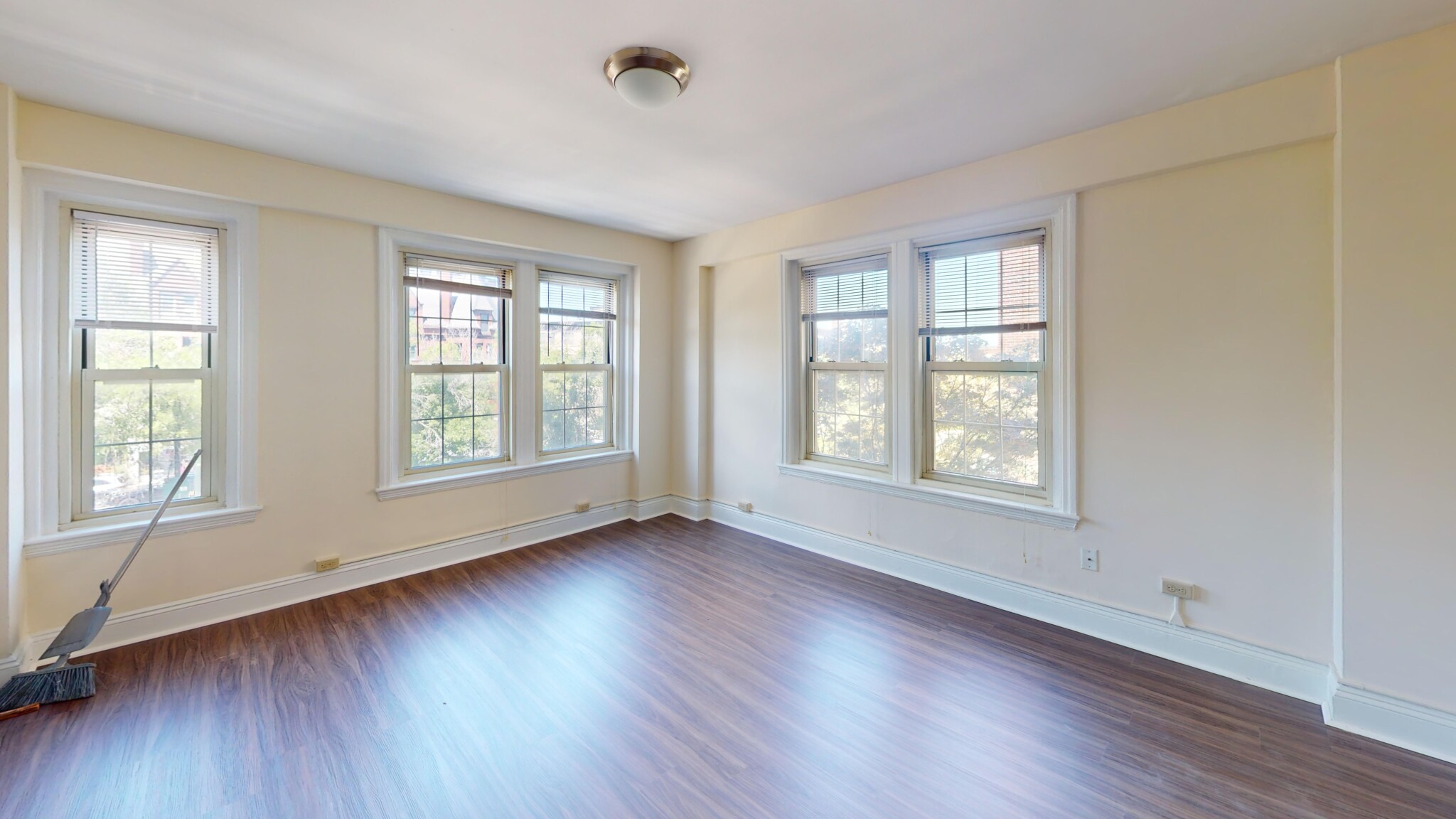 1401 Beacon St, Coolidge Corner