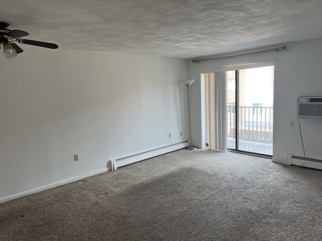 400 Governors Park, Winthrop