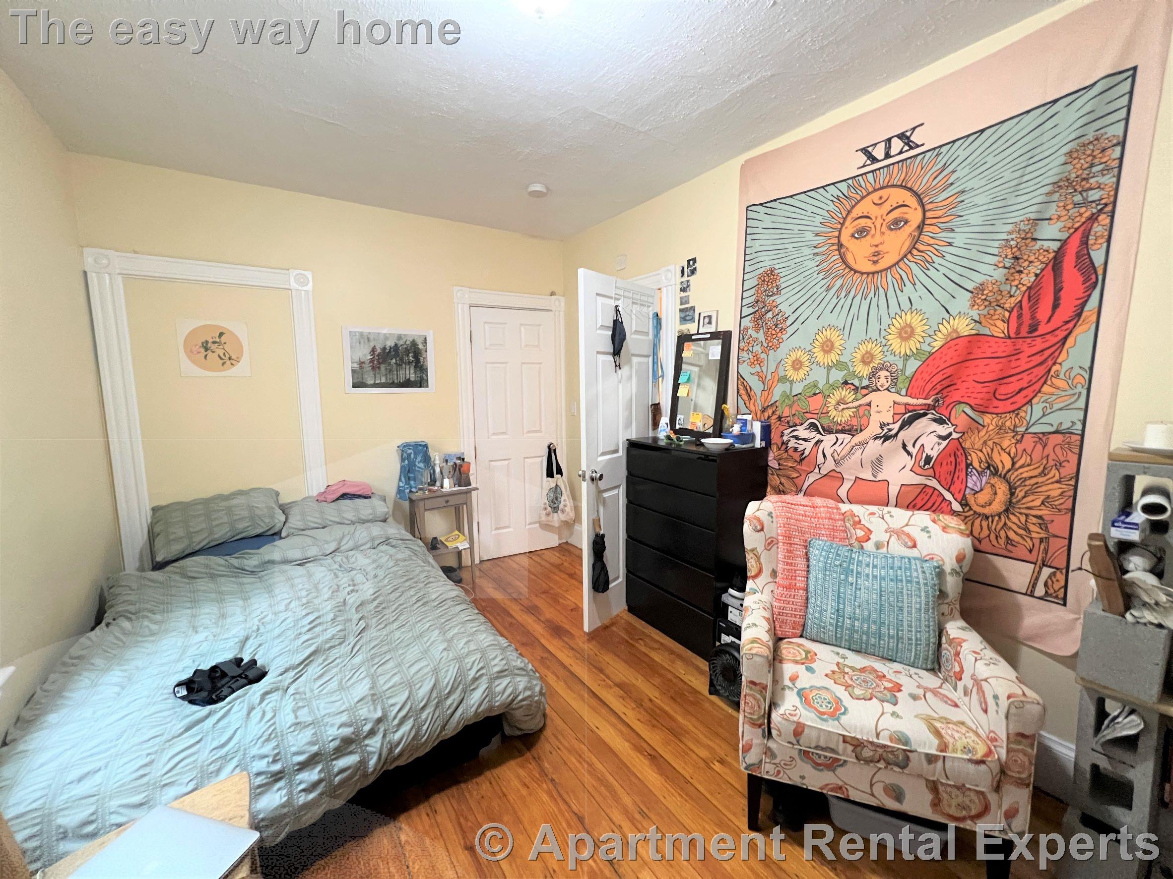 2 Gilson Ter, Porter Square