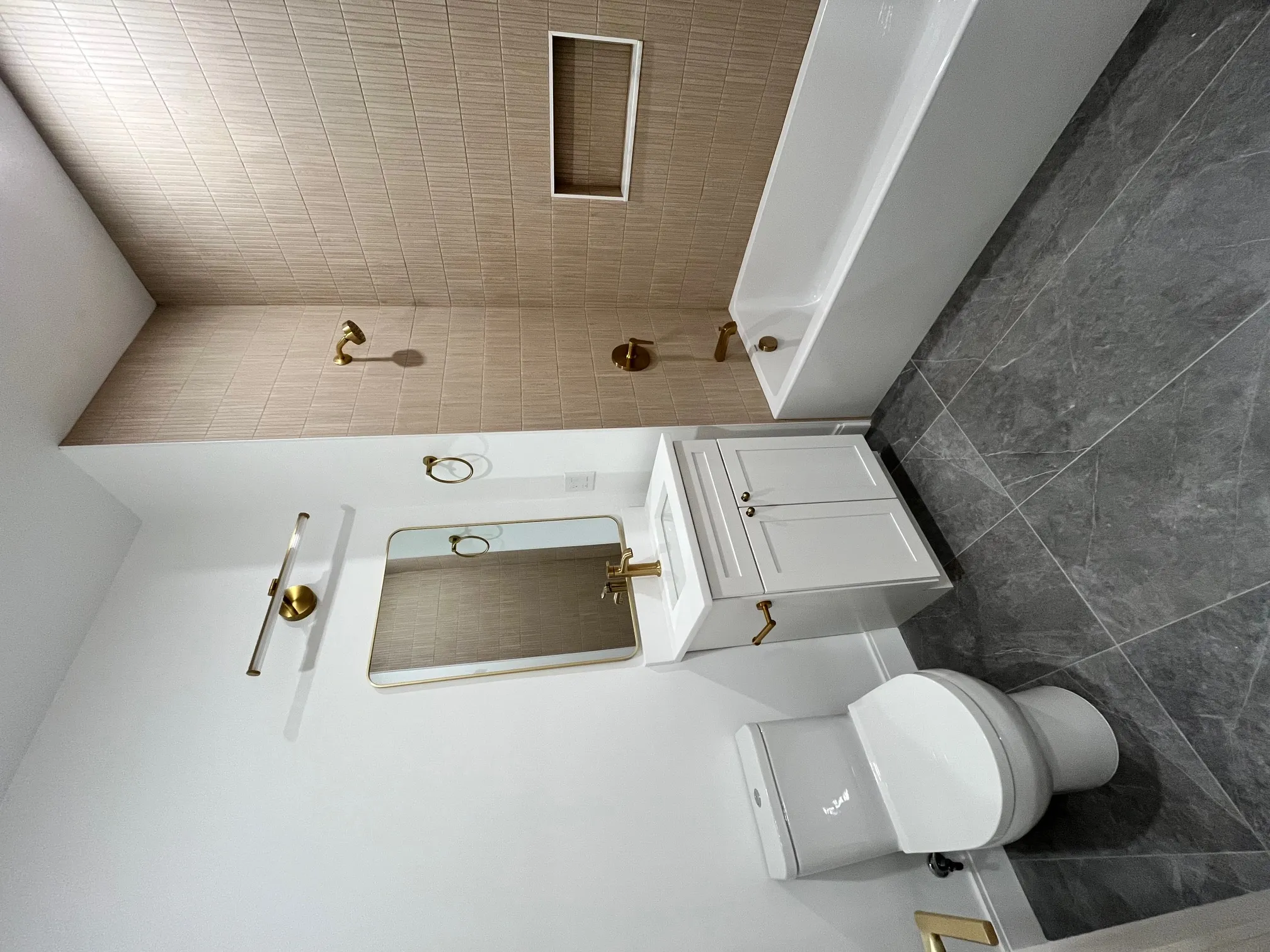 10 Roxbury St, Roxbury