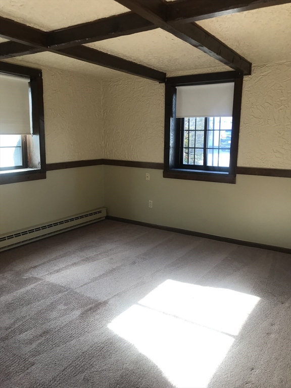 75 Winthrop St, Everett