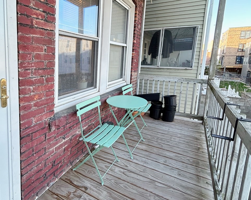 119 Cottage St, East Boston