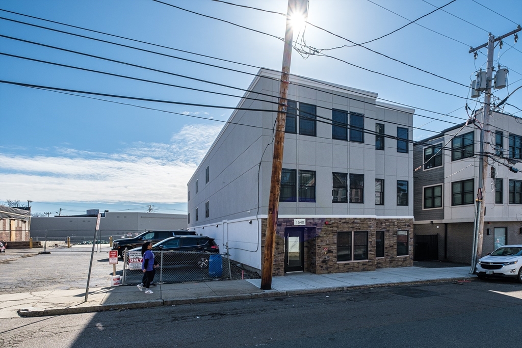 1540 North Shore Rd, Revere