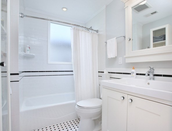 425 Medford St, Winter Hill