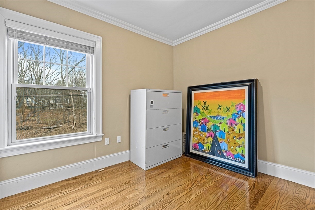 34 Glen Rd, Winchester