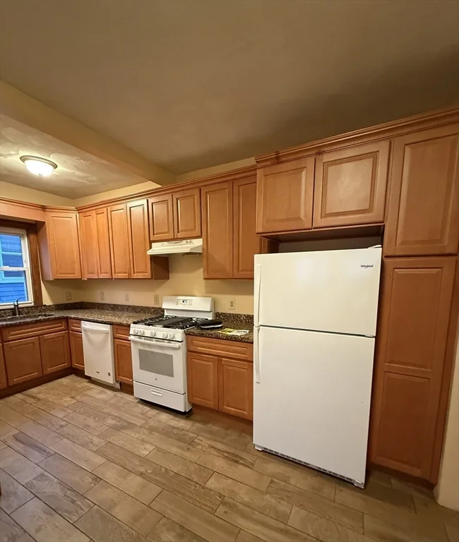 29 Almont St, Mattapan