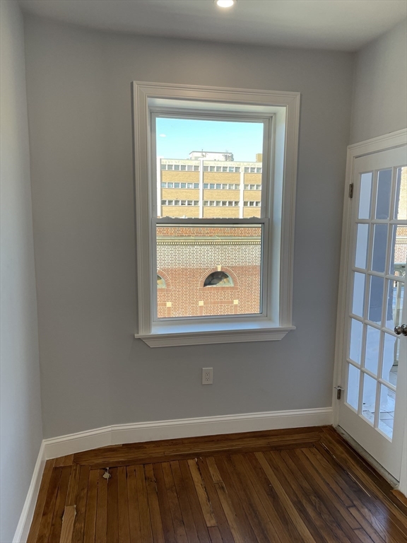 3 Alton Pl, Coolidge Corner