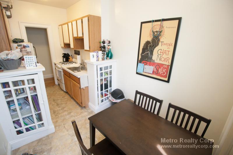 85 Strathmore Rd, Brighton