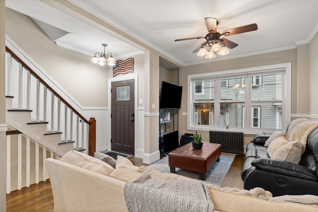 12 Colebrook St, South Boston