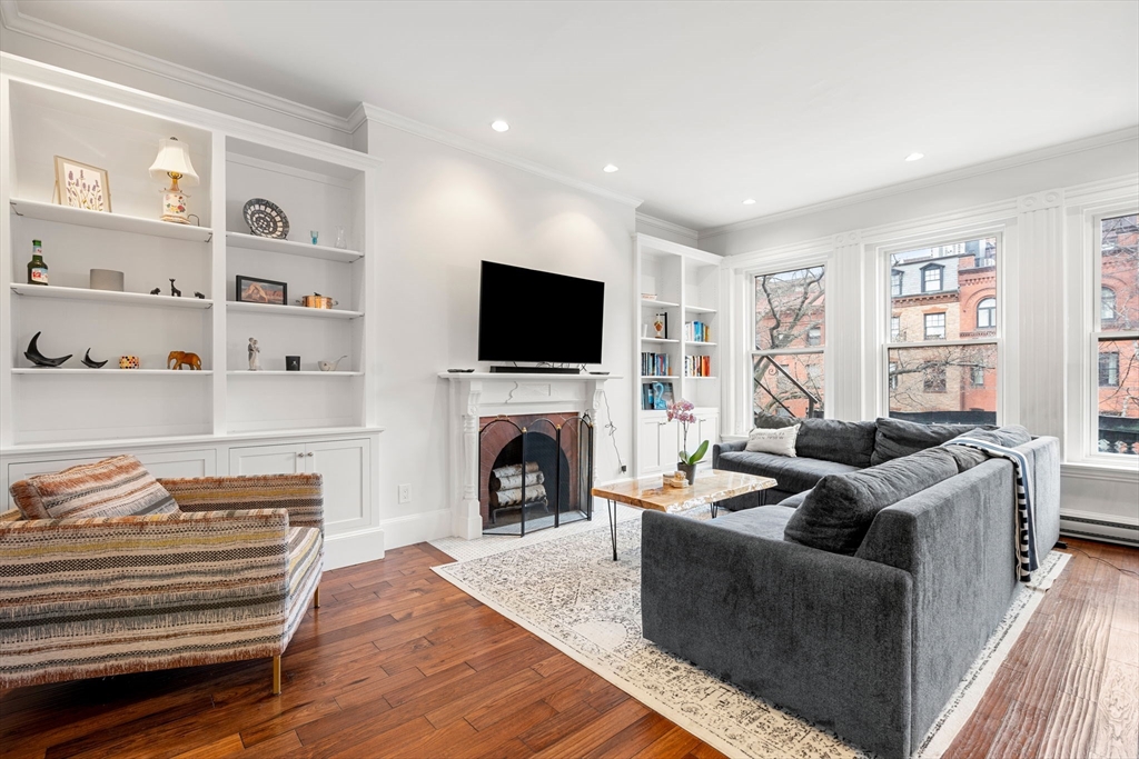 461 Beacon St, Back Bay