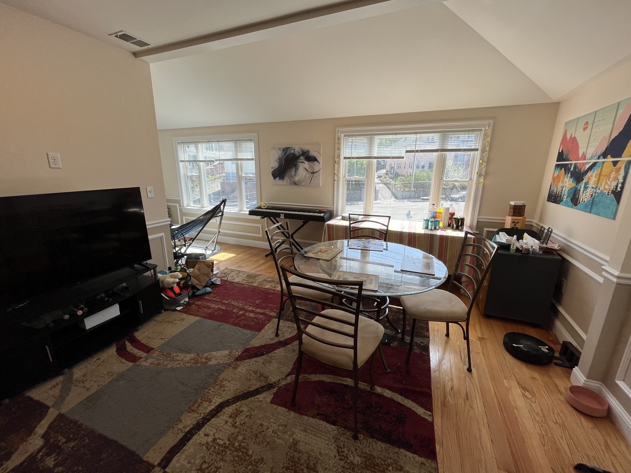 614 Main St, Medford