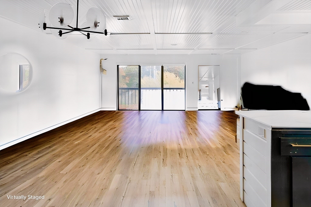 292 Salem St, Revere