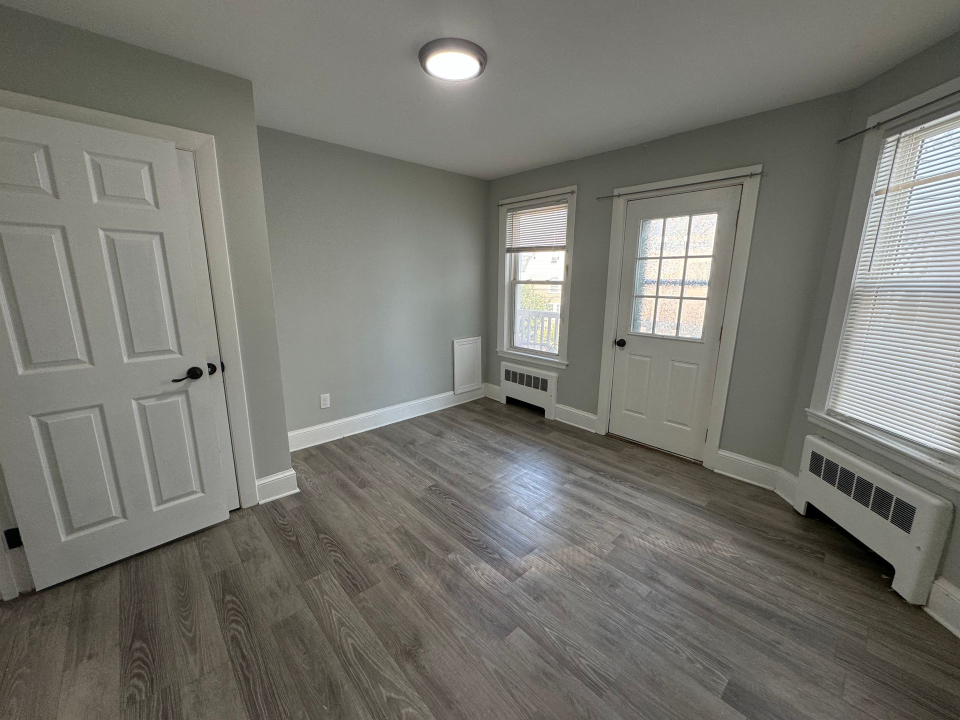 90 Winthrop Shore Dr, Winthrop