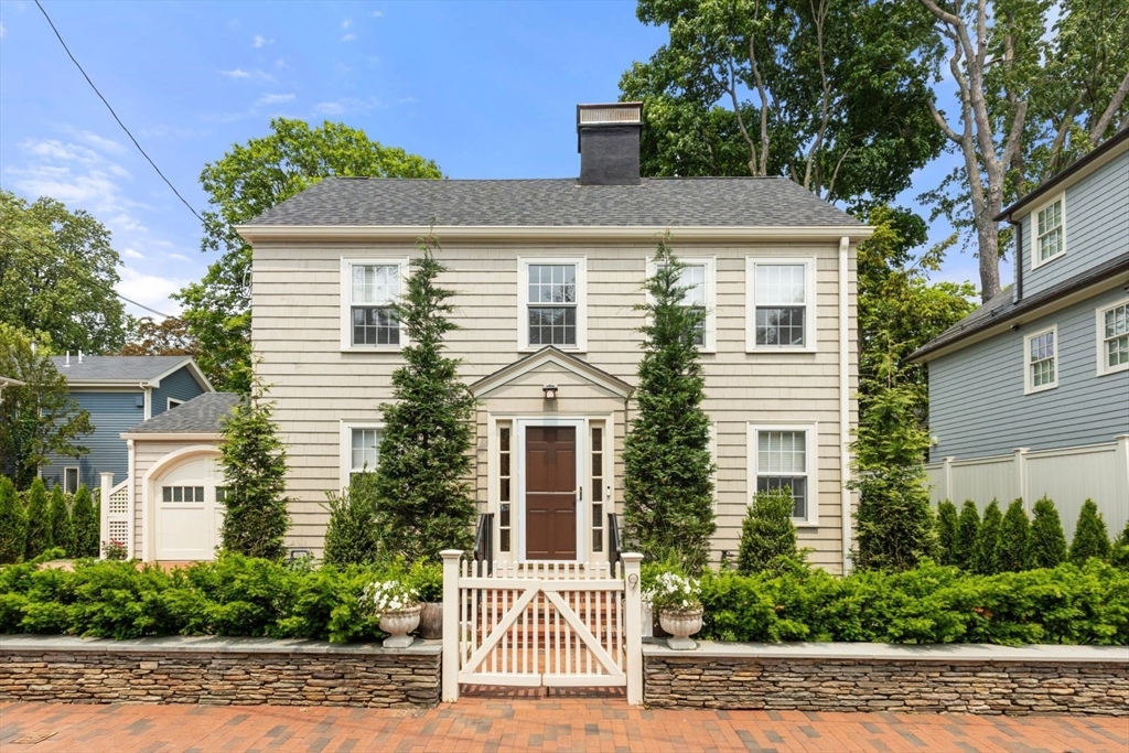 9 Kenway St, West Cambridge