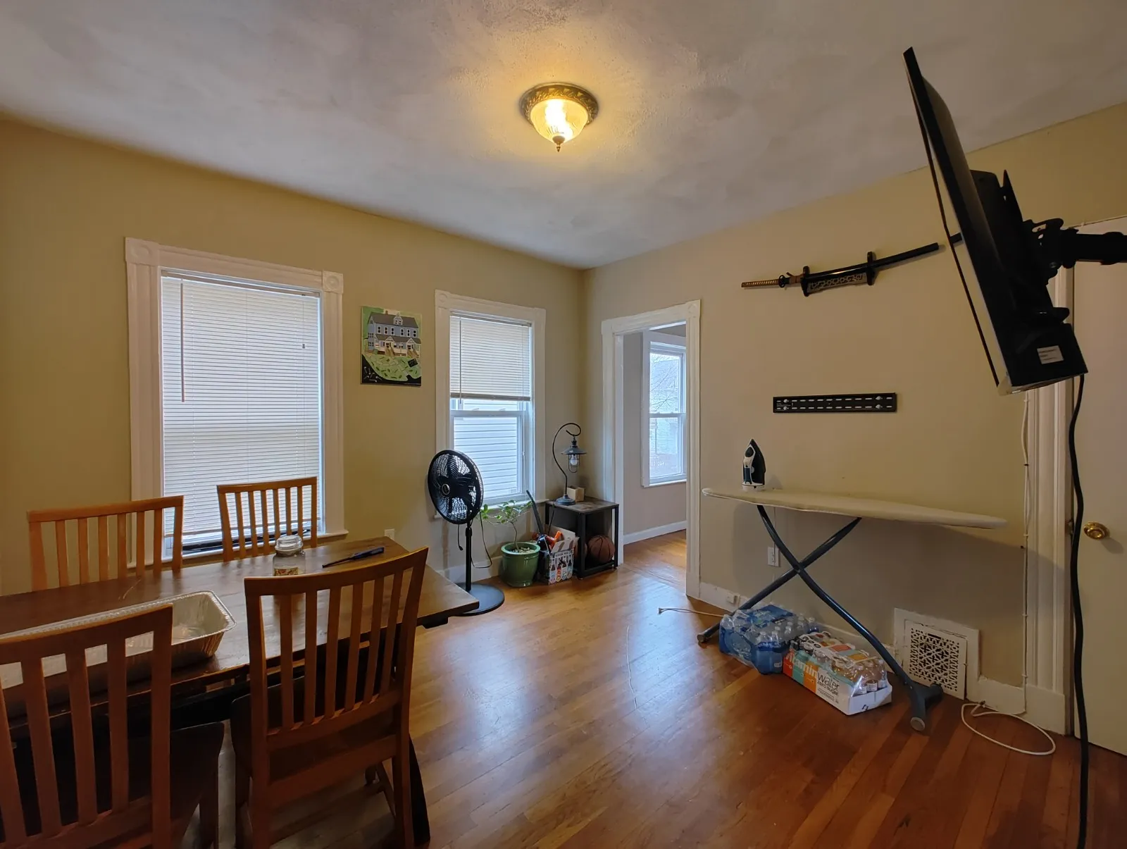 9 Medford St, South Medford