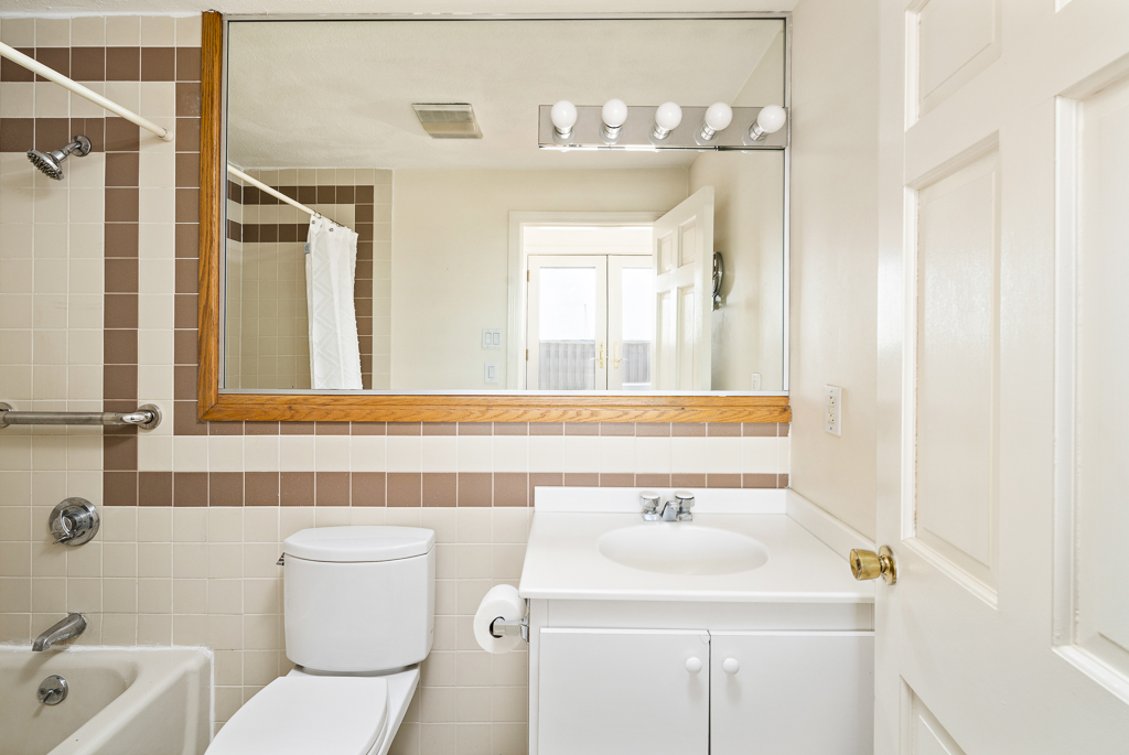 37 Winnisimmet St, Chelsea