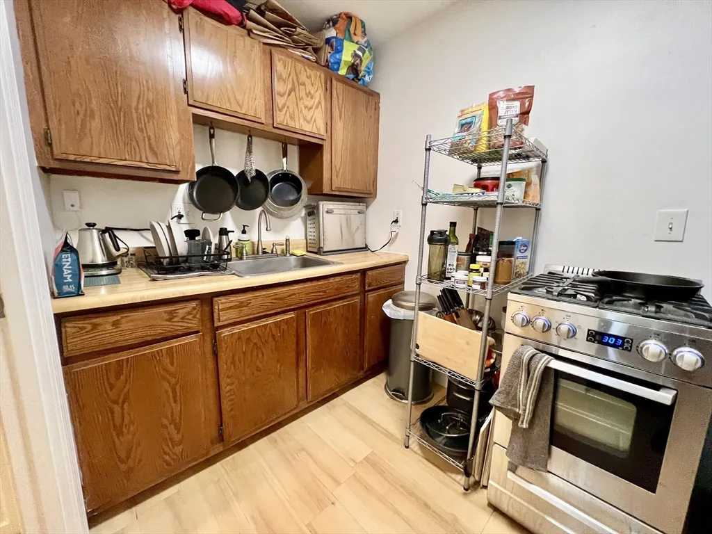 46 Lewis St, North End